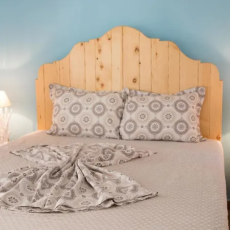 Sofia's 3* Kyra Panagia